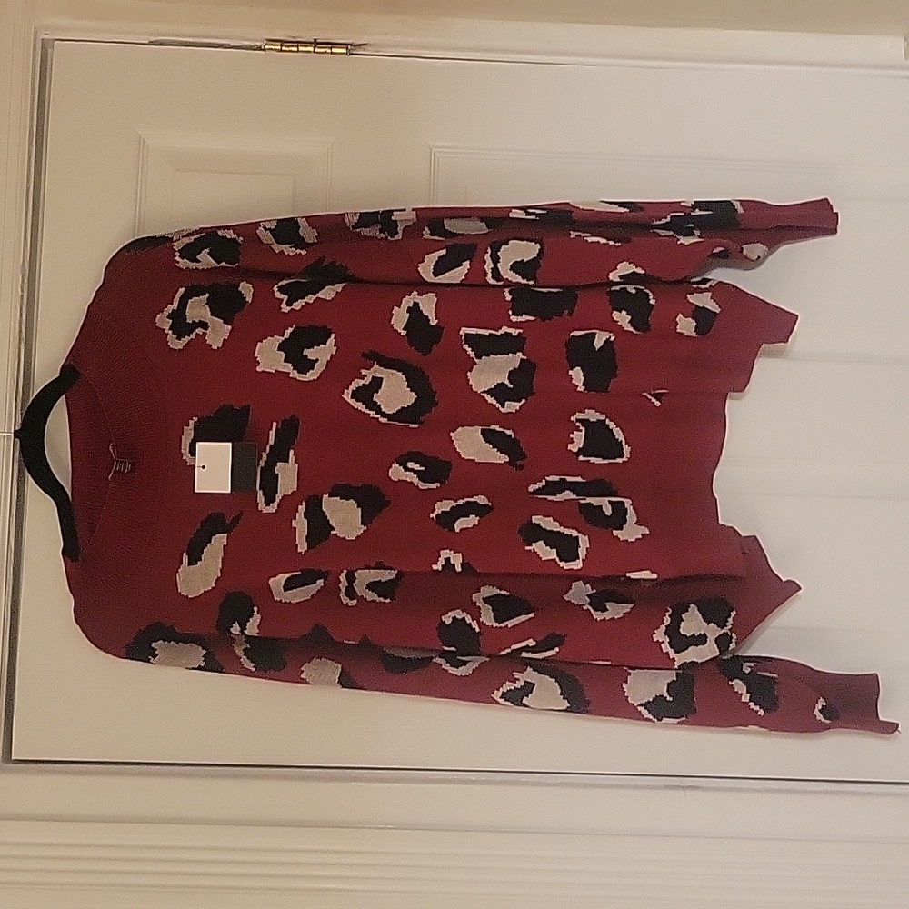 ELOQUII Burgundy Animal print mockneck sweater sz 26/28